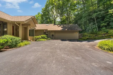 721 Lakeside Drive Lake Toxaway NC 28747