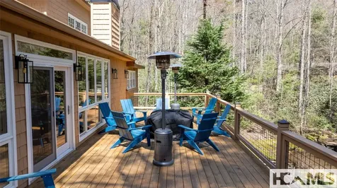 26 Valentine Lane Highlands NC 28741