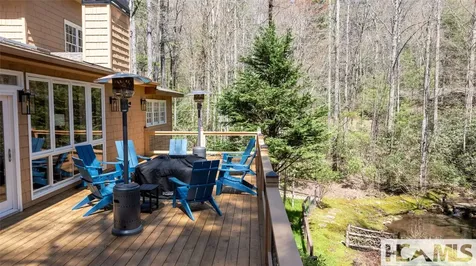 26 Valentine Lane Highlands NC 28741