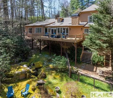 26 Valentine Lane Highlands NC 28741