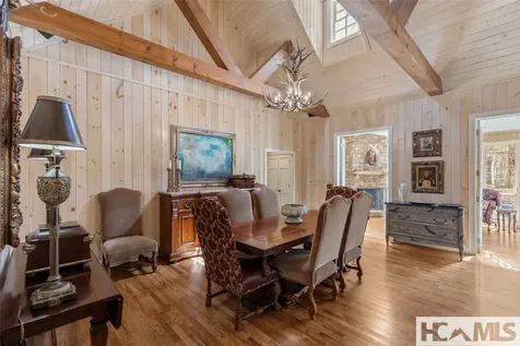 26 Valentine Lane Highlands NC 28741