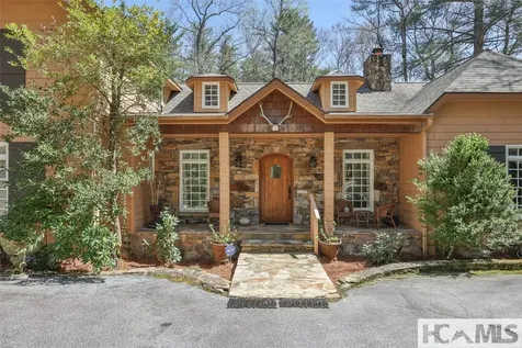 26 Valentine Lane Highlands NC 28741