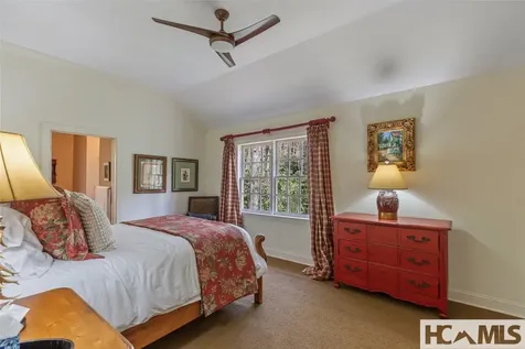 26 Valentine Lane Highlands NC 28741