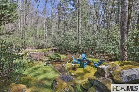 26 Valentine Lane Highlands NC 28741