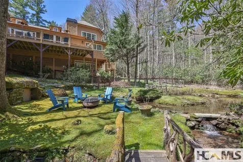 26 Valentine Lane Highlands NC 28741