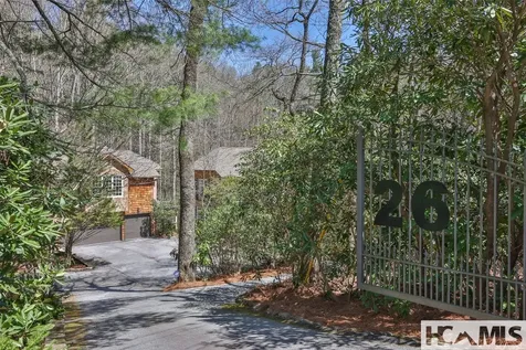 26 Valentine Lane Highlands NC 28741