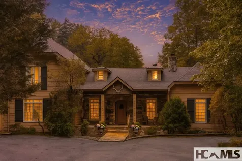 26 Valentine Lane Highlands NC 28741