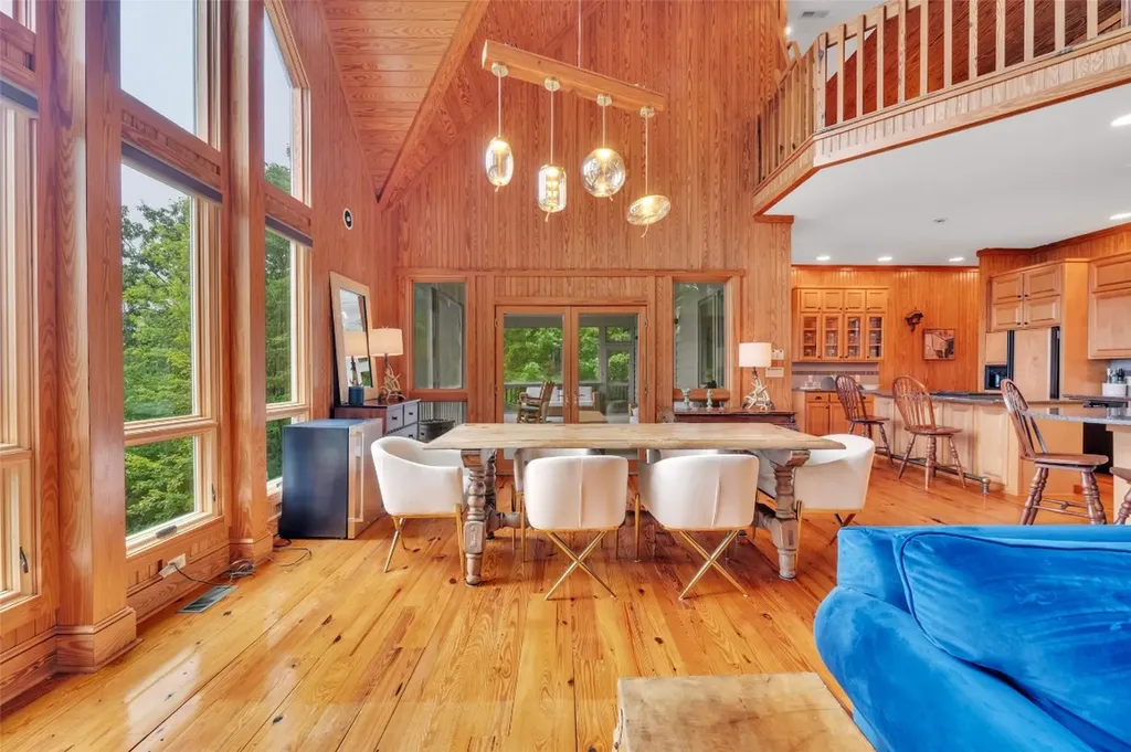 363 Lakeside Drive Lake Toxaway NC 28747