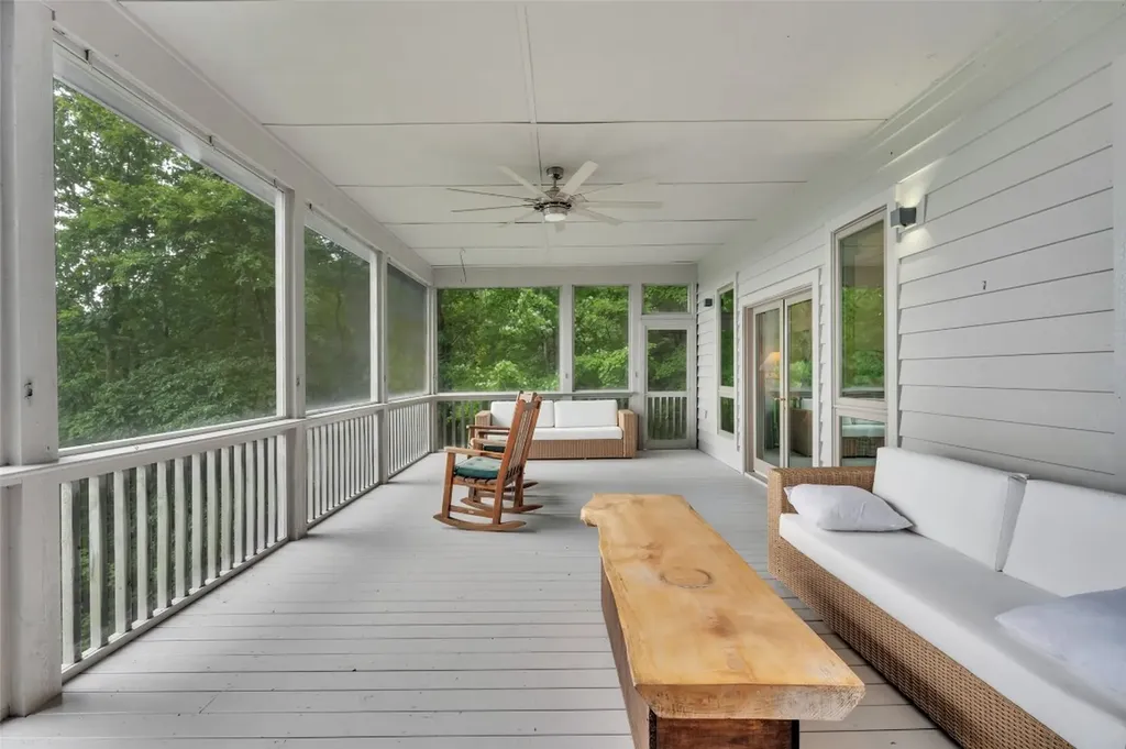 363 Lakeside Drive Lake Toxaway NC 28747