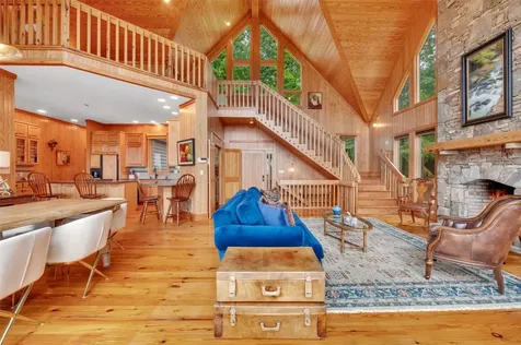 363 Lakeside Drive Lake Toxaway NC 28747