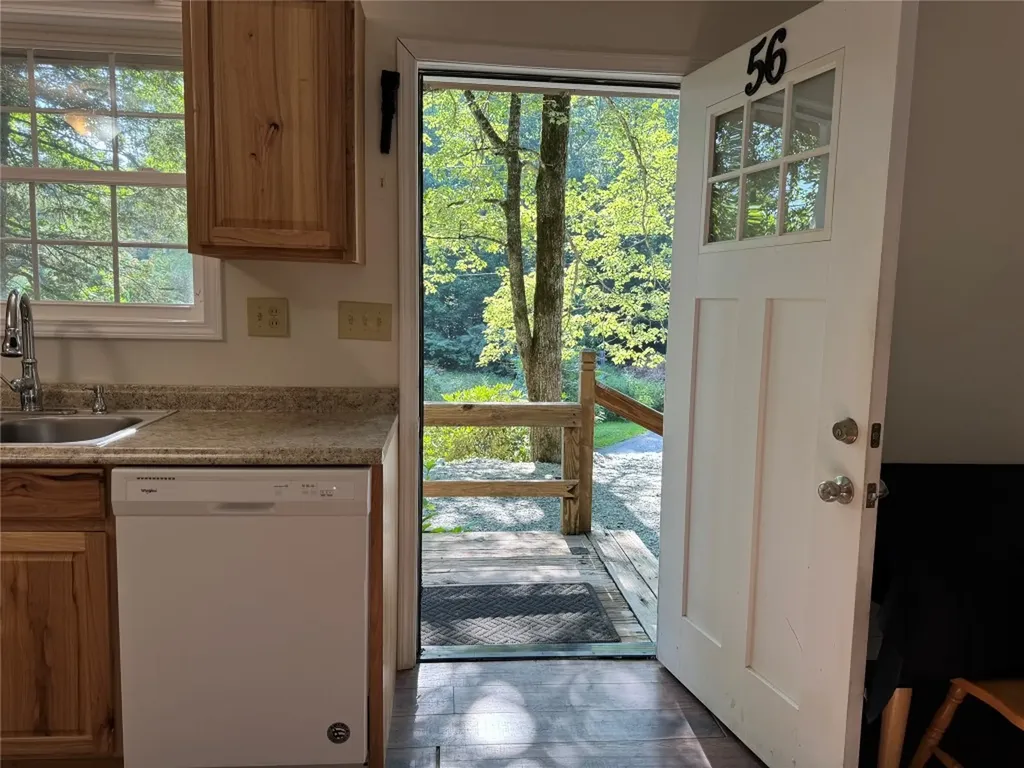 56 Plateau Ridge Cashiers NC 28717