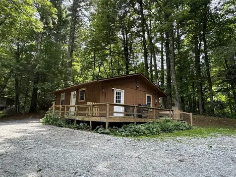 56 Plateau Ridge Cashiers NC 28717