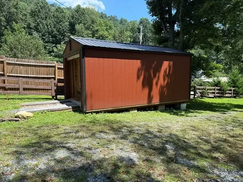 43 Wild Horse Road Sylva NC 28779