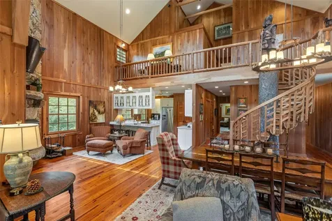 346 Hummingbird Lane Highlands NC 28741