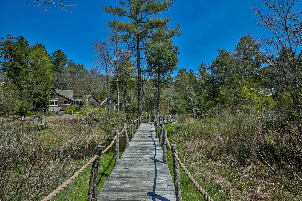 Lot 28 High Pond Lane Highlands NC 28741