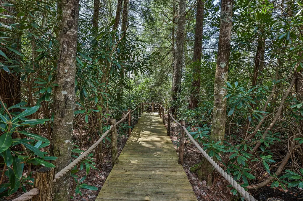 Lot 28 High Pond Lane Highlands NC 28741