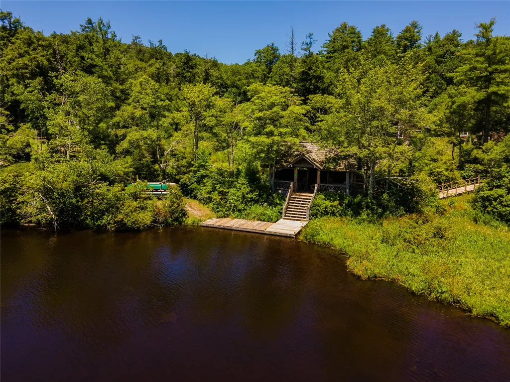 Lot 28 High Pond Lane Highlands NC 28741