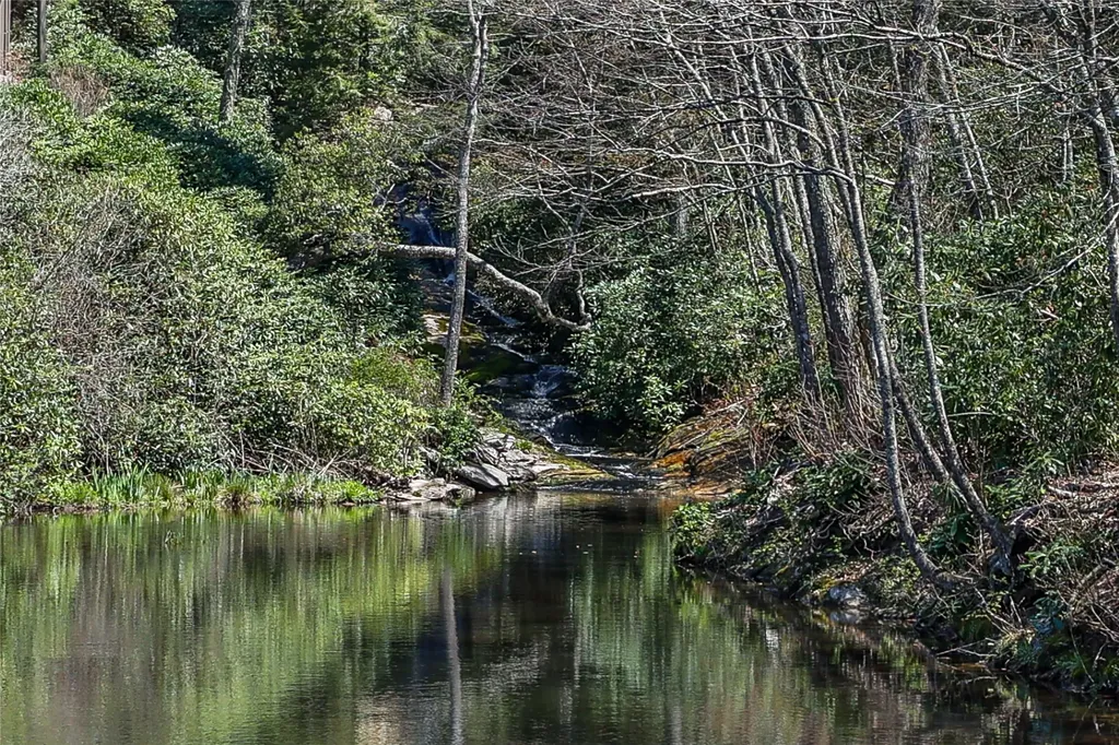 Lot 28 High Pond Lane Highlands NC 28741