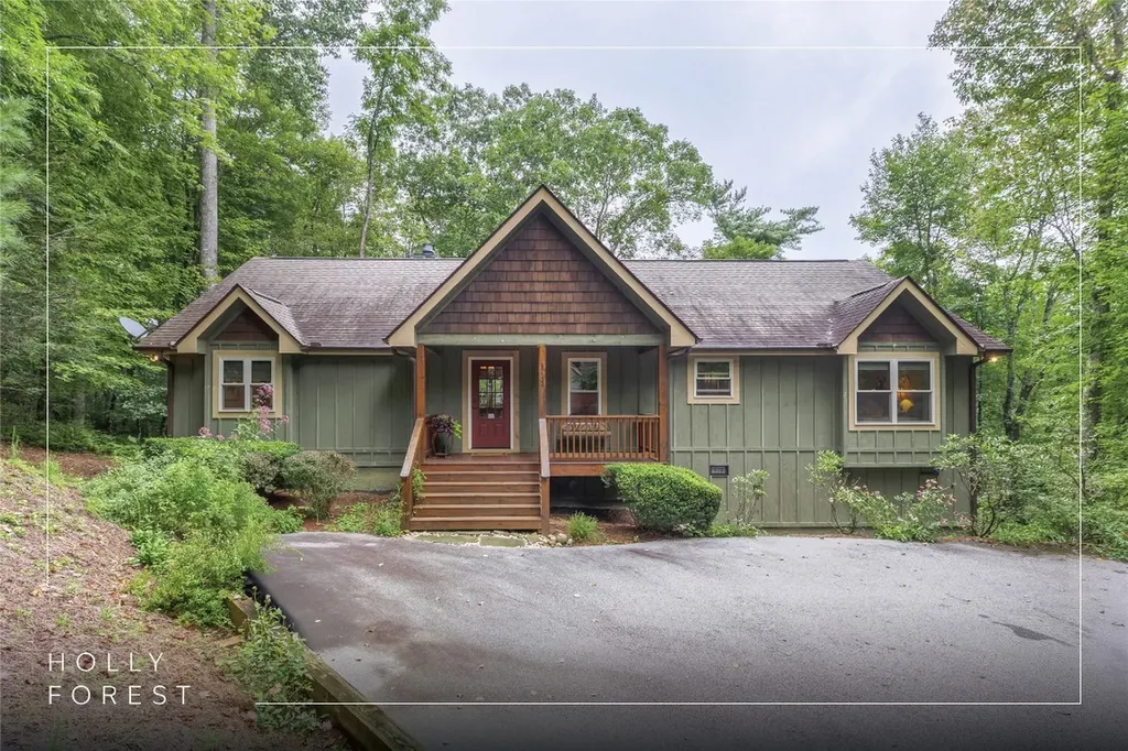 2132 Black Oak Drive Sapphire NC 28774