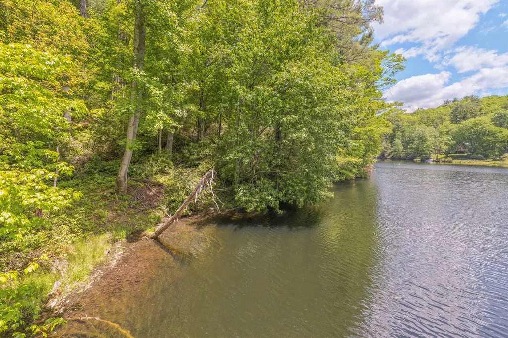 26,27 W Christy Trail Sapphire NC 28774