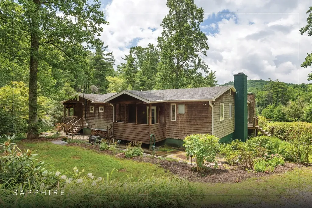 185 Hemlock Lane Sapphire NC 28774