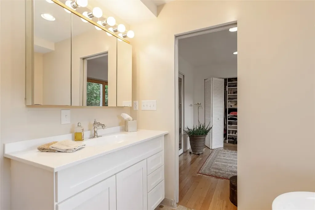 185 Hemlock Lane Sapphire NC 28774