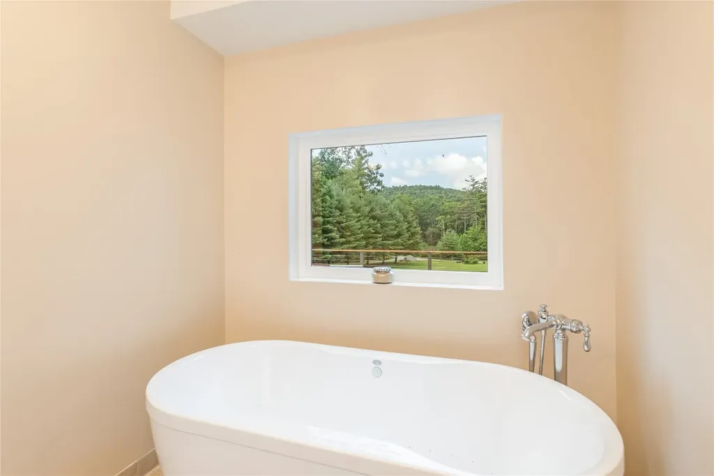 185 Hemlock Lane Sapphire NC 28774