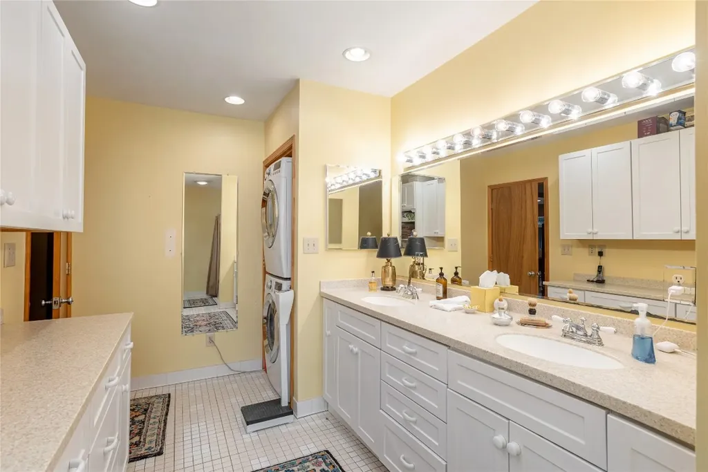 185 Hemlock Lane Sapphire NC 28774