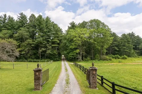 185 Hemlock Lane Sapphire NC 28774