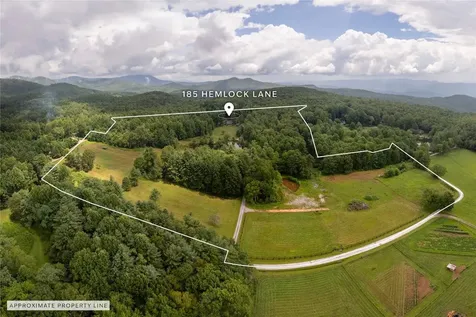 185 Hemlock Lane Sapphire NC 28774