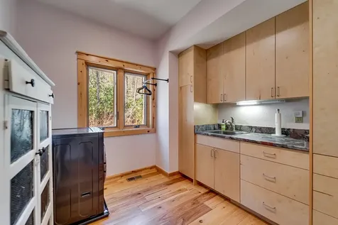 6736 Wayah Road Franklin NC 28734