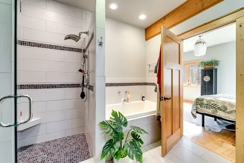 6736 Wayah Road Franklin NC 28734