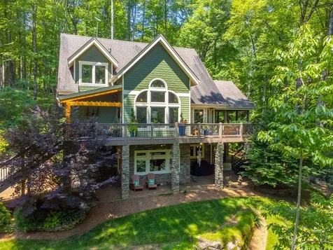 6736 Wayah Road Franklin NC 28734