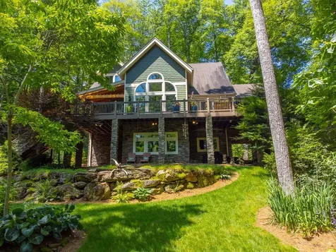 6736 Wayah Road Franklin NC 28734