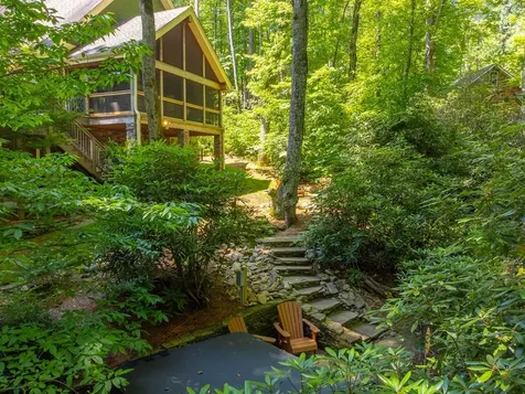 6736 Wayah Road Franklin NC 28734