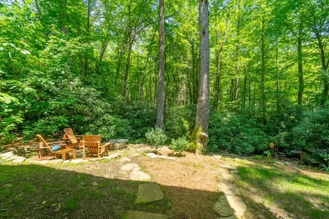 6736 Wayah Road Franklin NC 28734