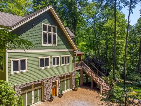 6736 Wayah Road Franklin NC 28734