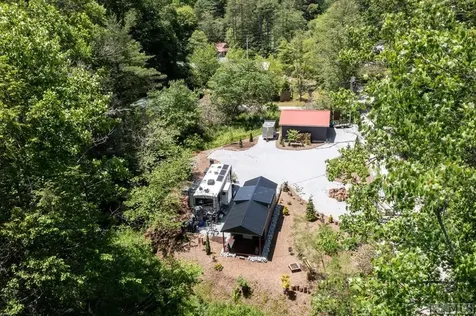 204 Lance Road Cashiers NC 28717