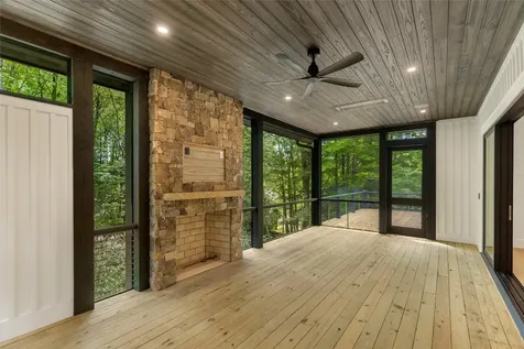 34 Crescent Trail Highlands NC 28741