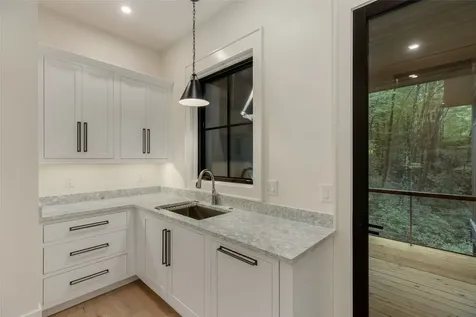 34 Crescent Trail Highlands NC 28741