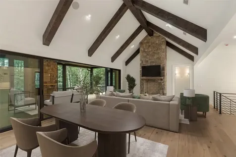 34 Crescent Trail Highlands NC 28741