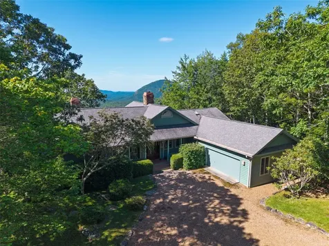 35 Corrie Dale Cashiers NC 28717