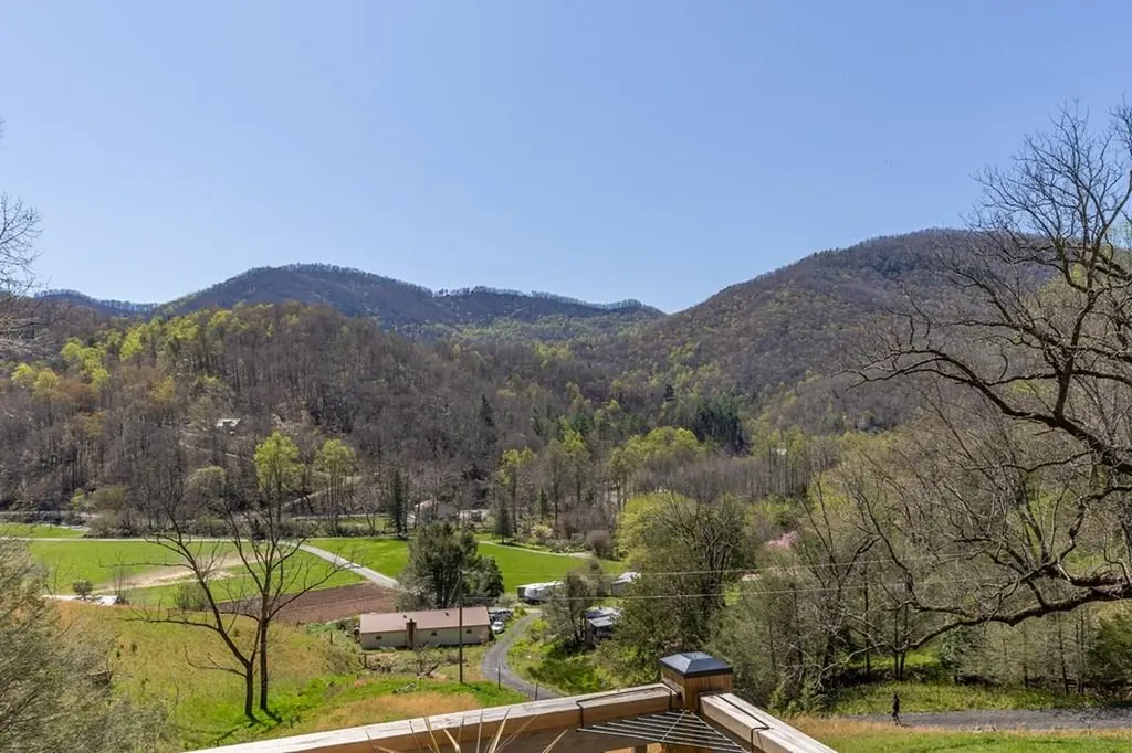 210 Triple Fork Road Cullowhee NC 28723