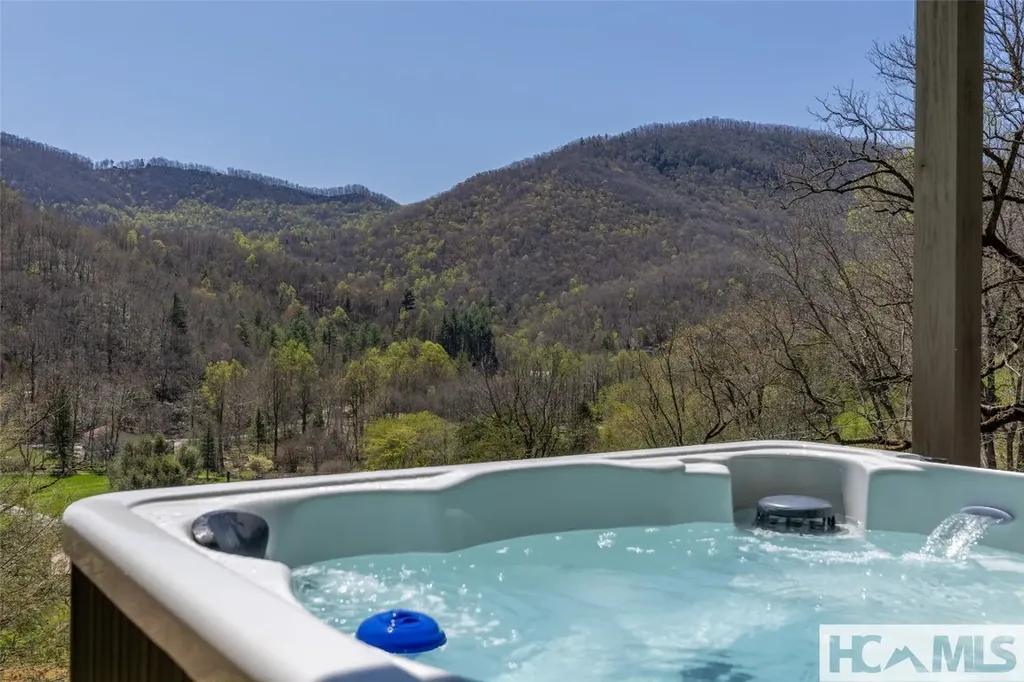 210 Triple Fork Road Cullowhee NC 28723