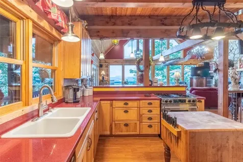 1783 W. Cliff Road Cullowhee NC 28723