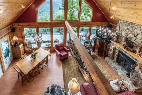 1783 W. Cliff Road Cullowhee NC 28723