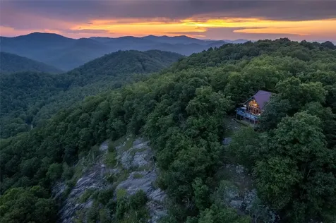 1783 W. Cliff Road Cullowhee NC 28723