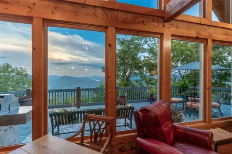 1783 W. Cliff Road Cullowhee NC 28723