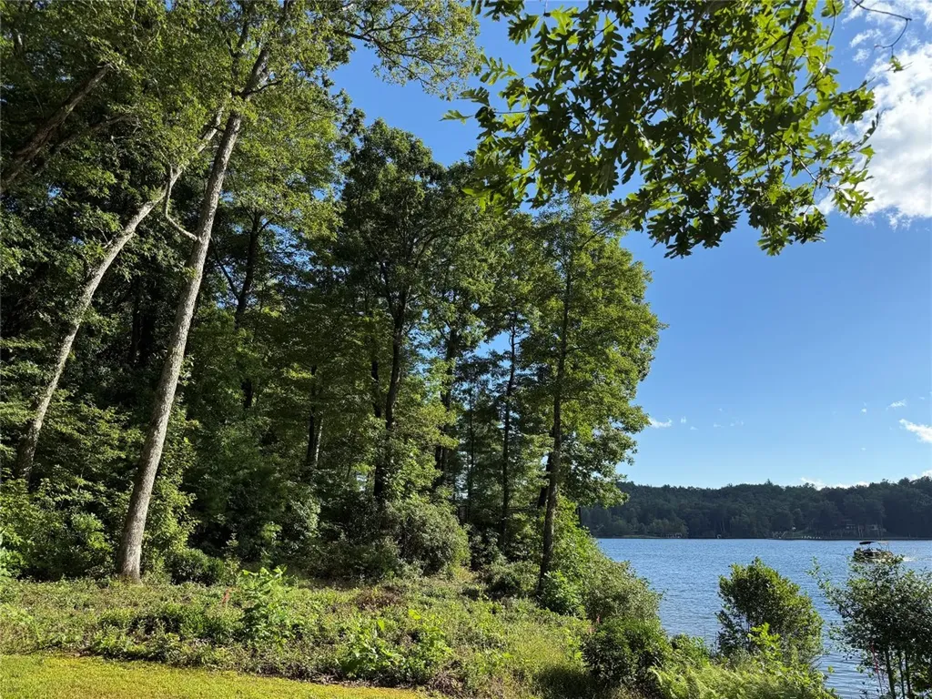 E49r Cold Mountain Road Lake Toxaway NC 28747