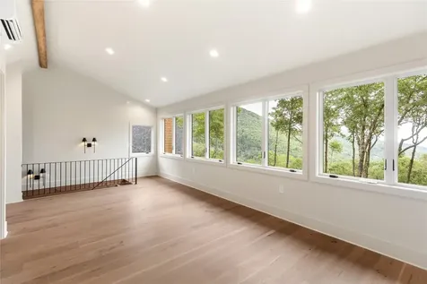 80 Frond Court Sapphire NC 28774